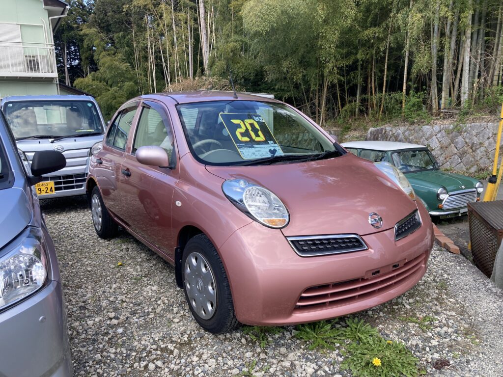 中古車　マーチ